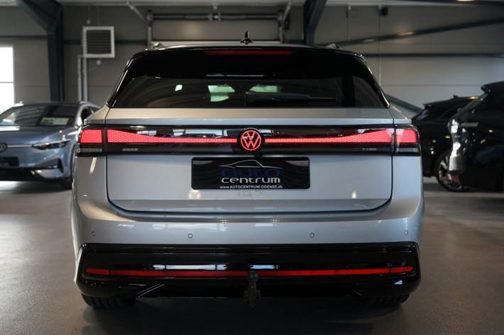 Sølv VW ID.7 fra 2025