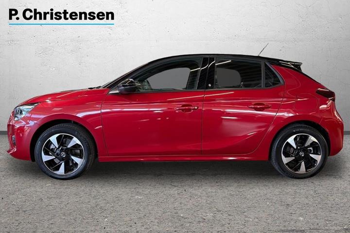 Rød Opel Corsa-e fra 2023