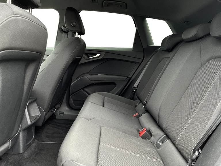 Audi Q4 e-tron 45 Progress