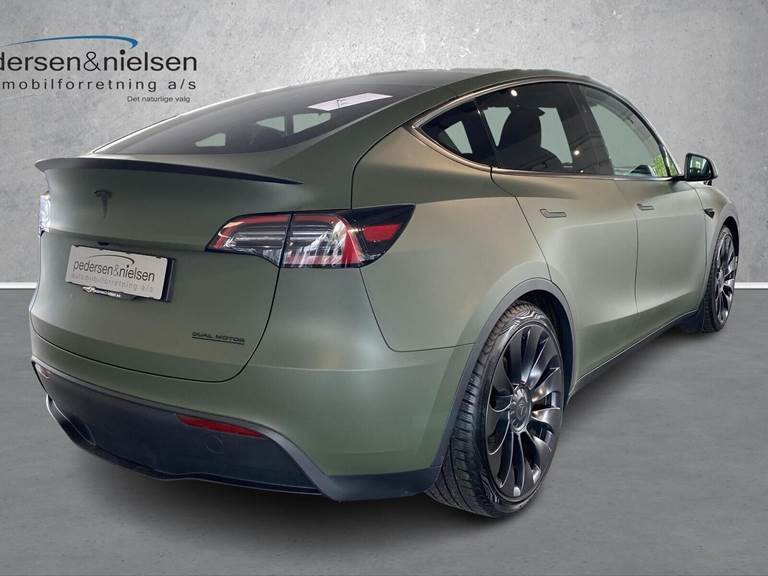 Tesla Model Y EL Performance AWD 534HK 5d Aut.