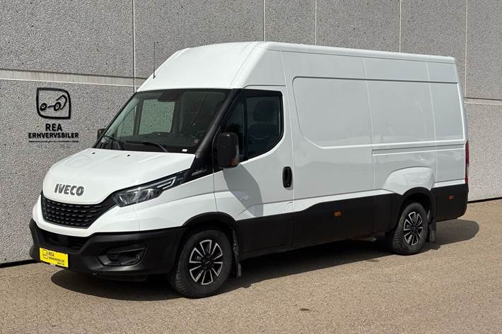 Hvid Iveco Daily fra 2021