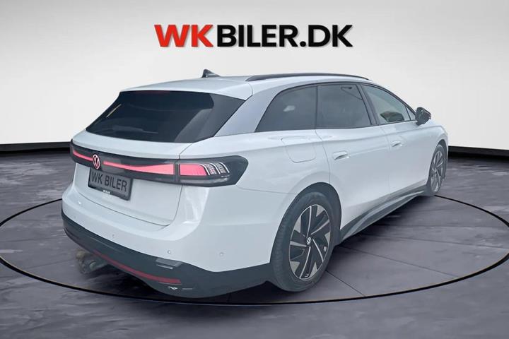 Hvid VW ID.7 fra 2025