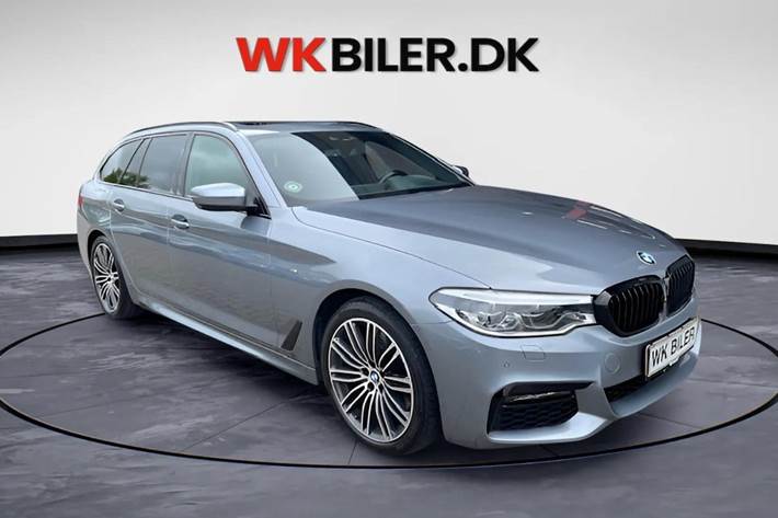 Grå BMW 530d fra 2018