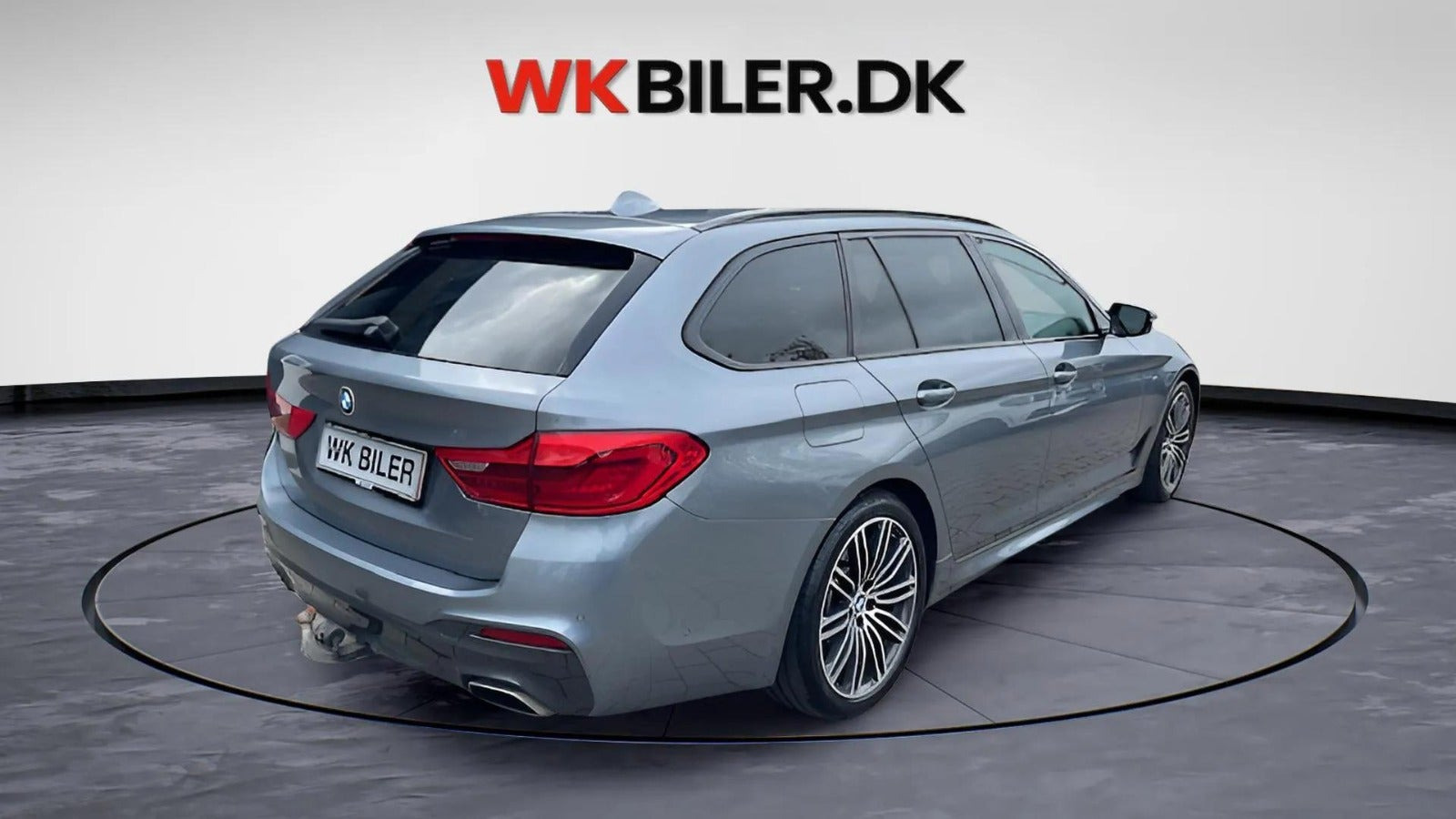 Grå BMW 530d fra 2018