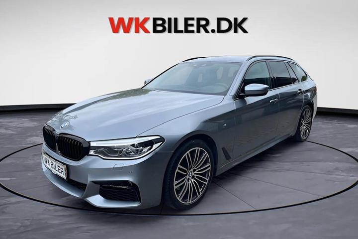 Grå BMW 530d fra 2018