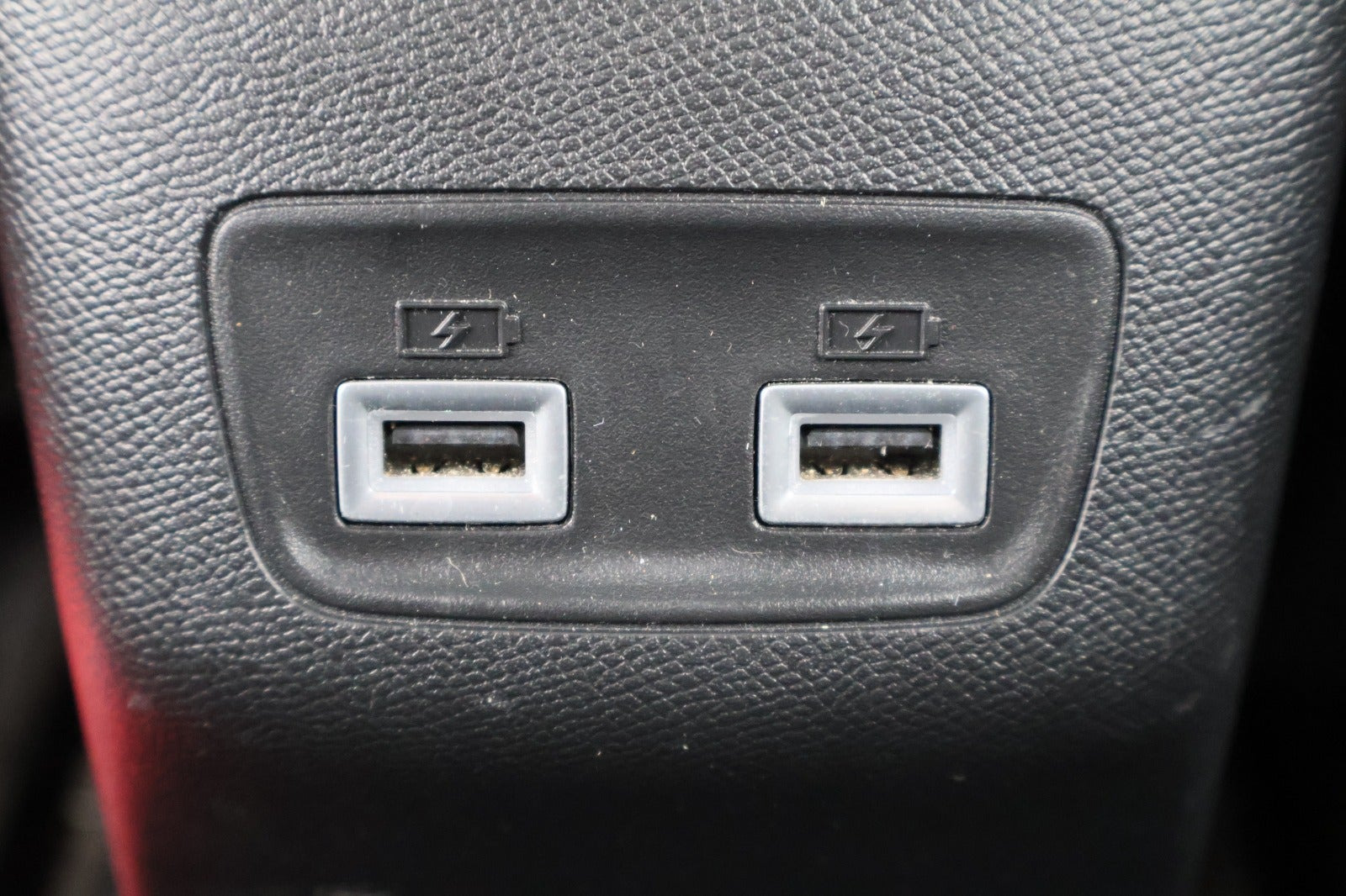 undefined Peugeot 208 fra 2021