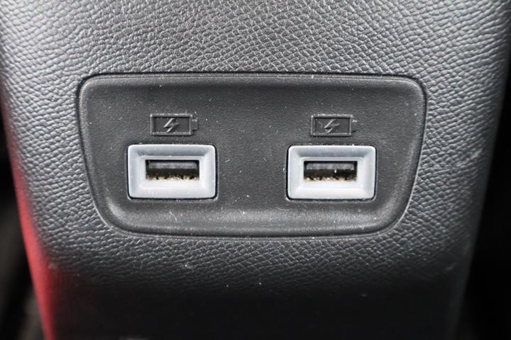 undefined Peugeot 208 fra 2021