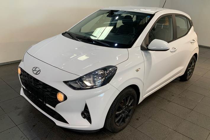 Hvid Hyundai i10 fra 2022