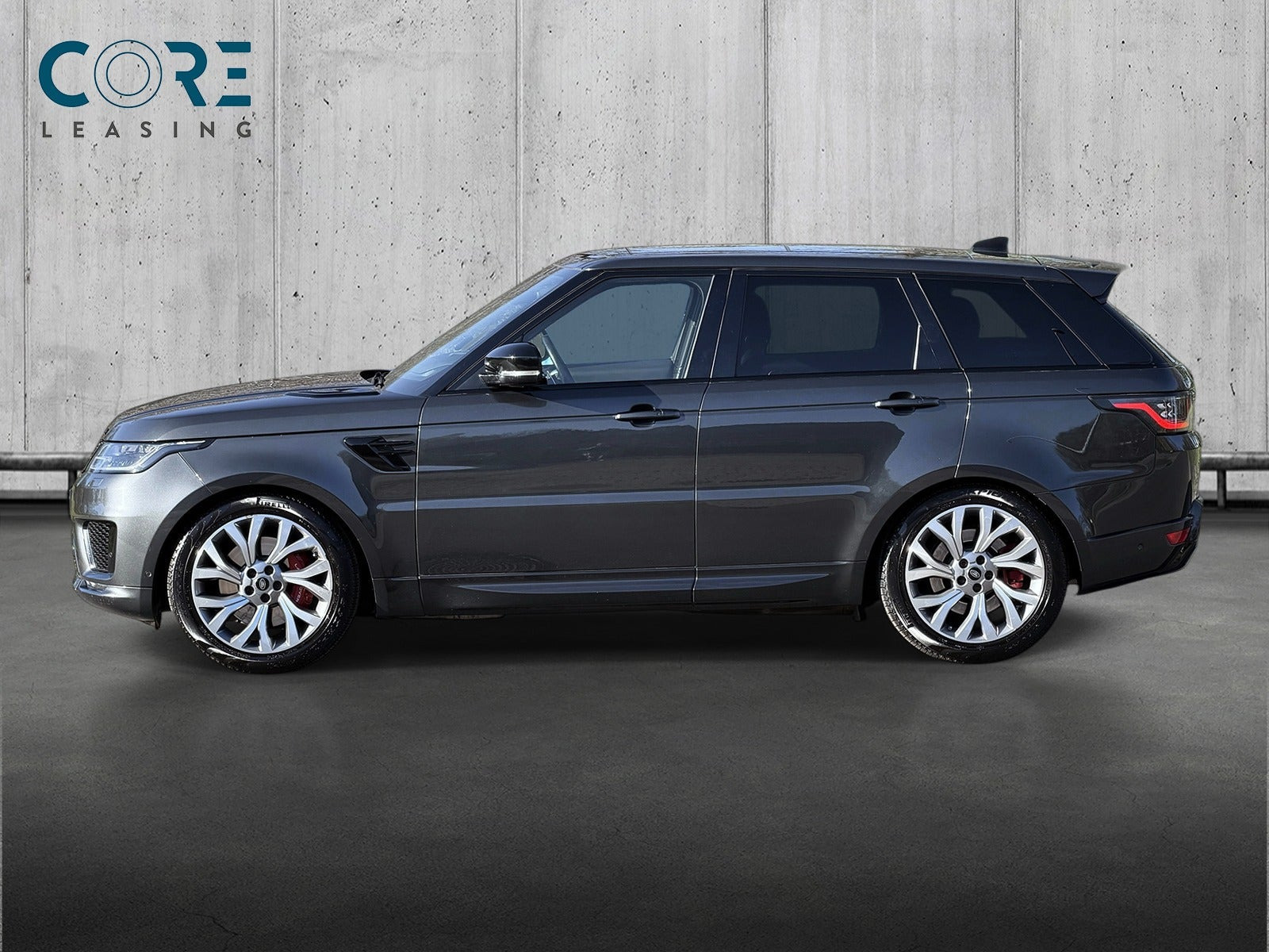 Grå Land Rover Range Rover sport fra 2019