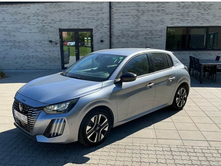 Peugeot 208 1,2 PureTech 100 Allure