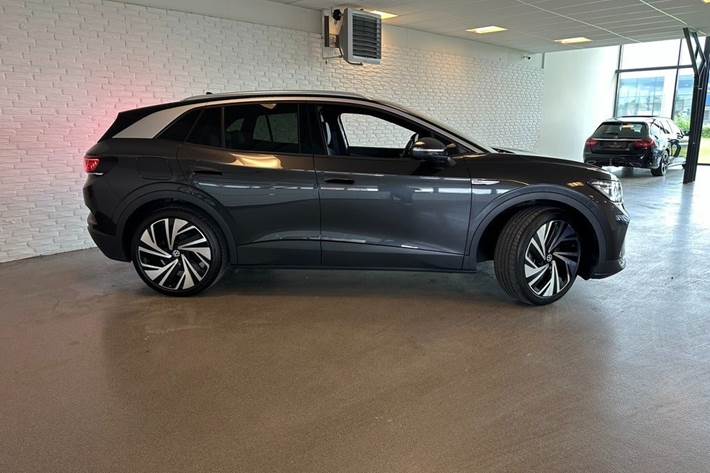 Grå VW ID.4 fra 2022