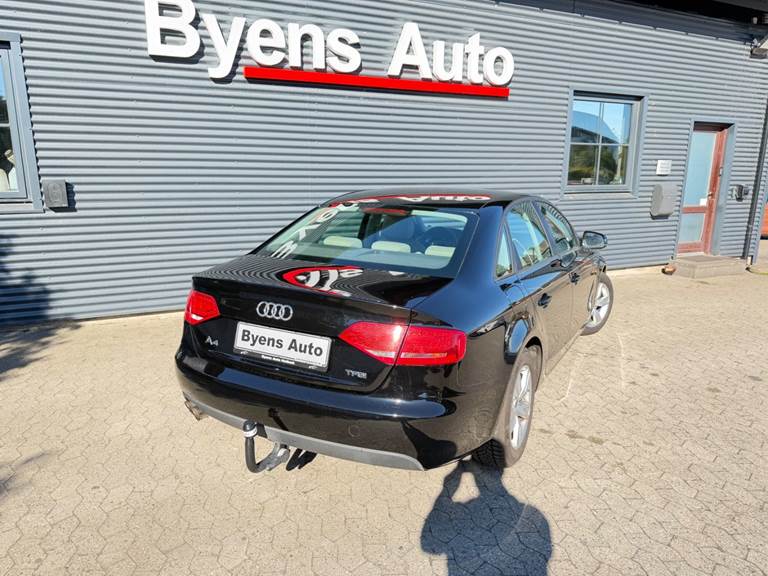 Audi A4 2,0 TFSi 180