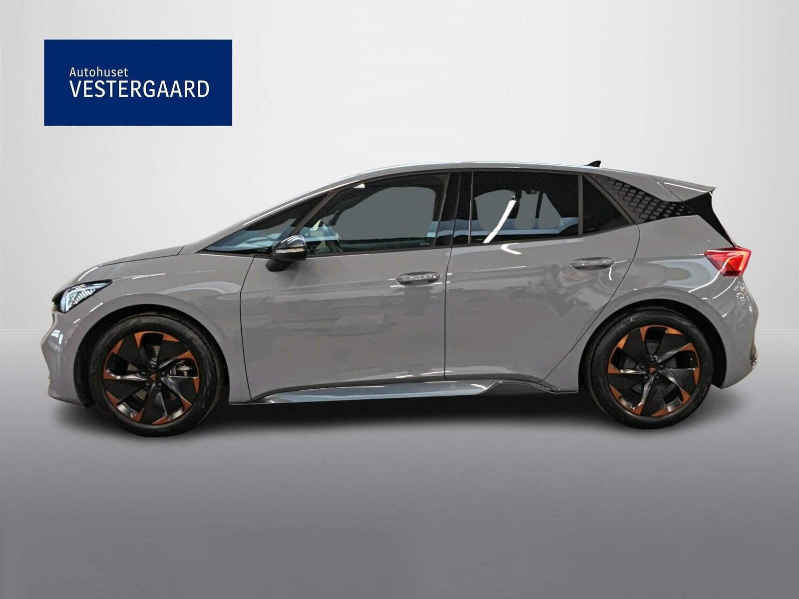 Grå Cupra Born fra 2022