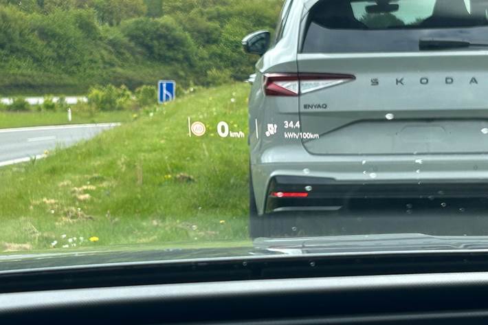 Grå Skoda Elroq fra 2026