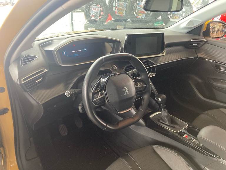 Peugeot 208 1,5 BlueHDi 100 Allure Sky