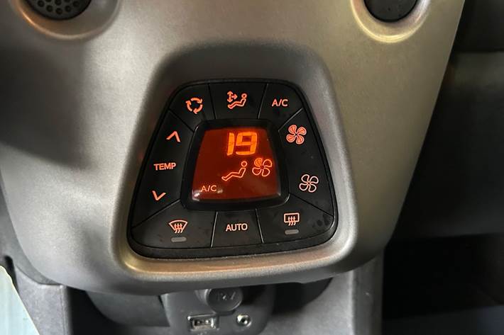 Sort Toyota Aygo fra 2020