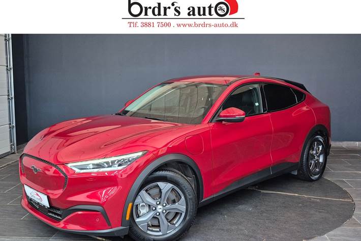 Rød Ford Mustang Mach-E fra 2022