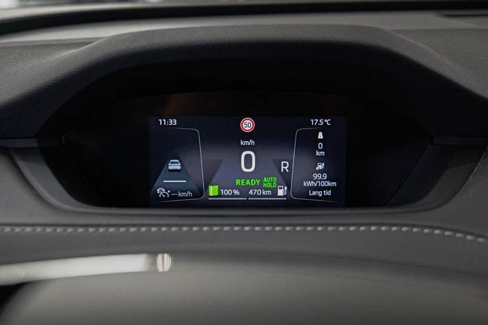 Rød Skoda Enyaq fra 2023