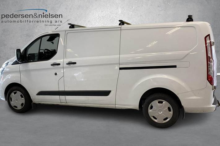 Hvid Ford Transit Custom fra 2021