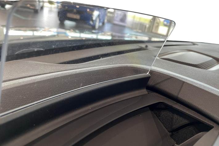 Blå Citroën ë-C4 fra 2023