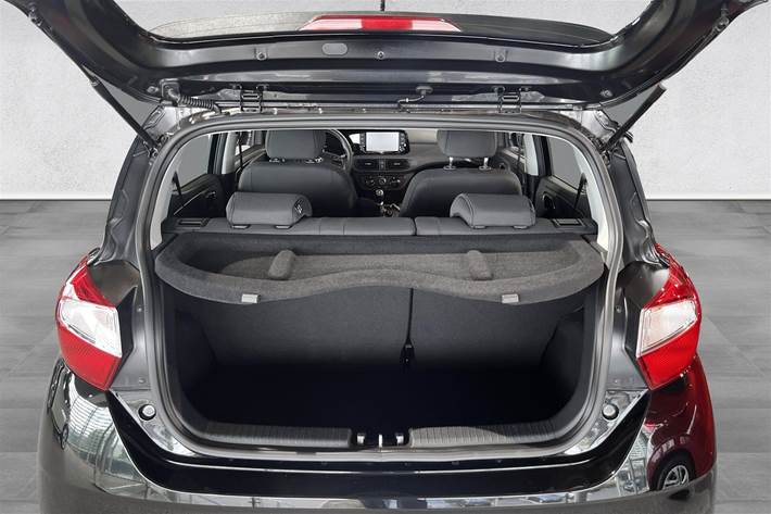 Sort Hyundai i10 fra 2023