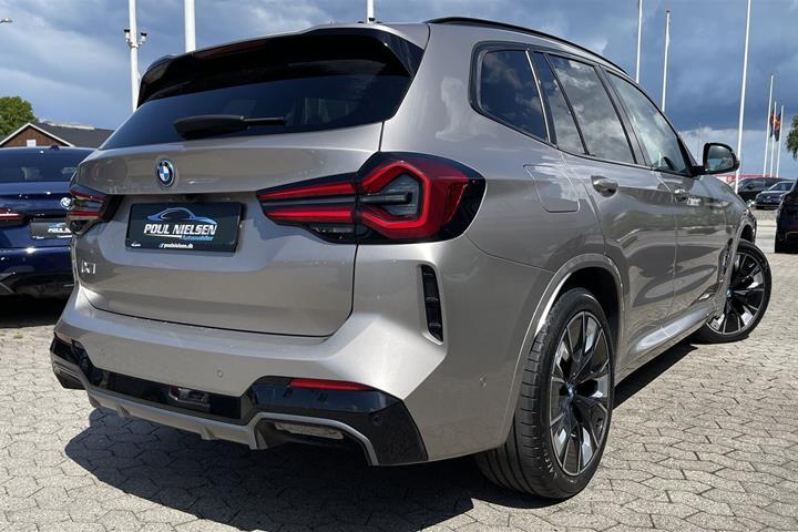 undefined BMW iX3 fra 2023