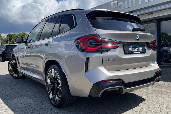 undefined BMW iX3 fra 2023
