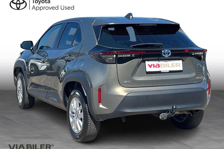 Bronze Toyota Yaris Cross fra 2021