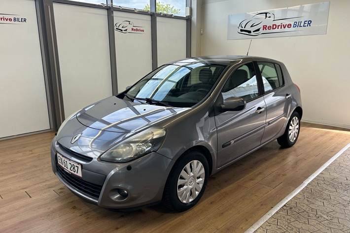 Sort Renault Clio fra 2012
