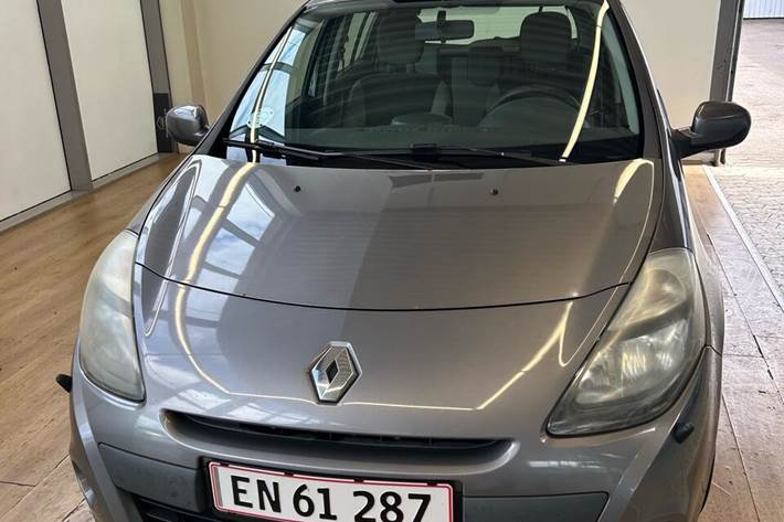 Sort Renault Clio fra 2012