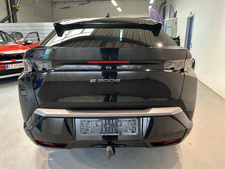 Peugeot e-3008 EL GT Pack 210HK 5d Aut.