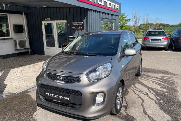 Brun Kia Picanto fra 2016