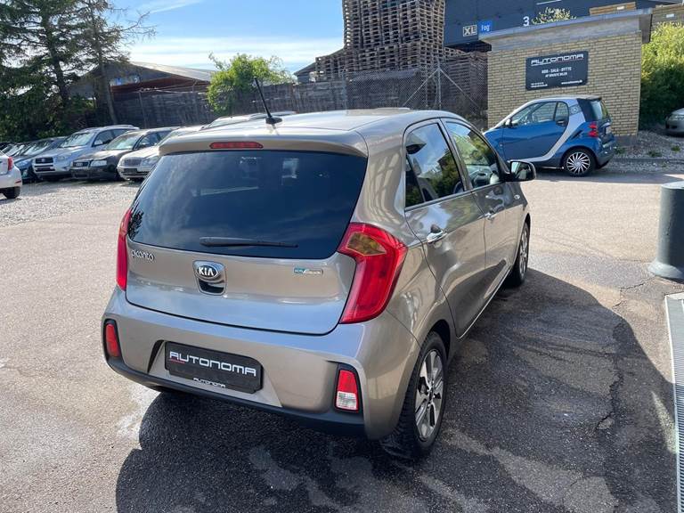 Kia Picanto 1,0 Attraction+
