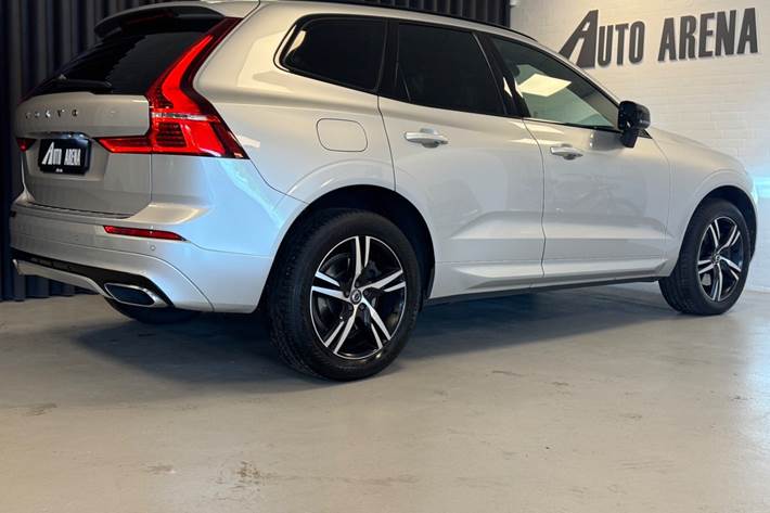 Sølv Volvo XC60 fra 2021