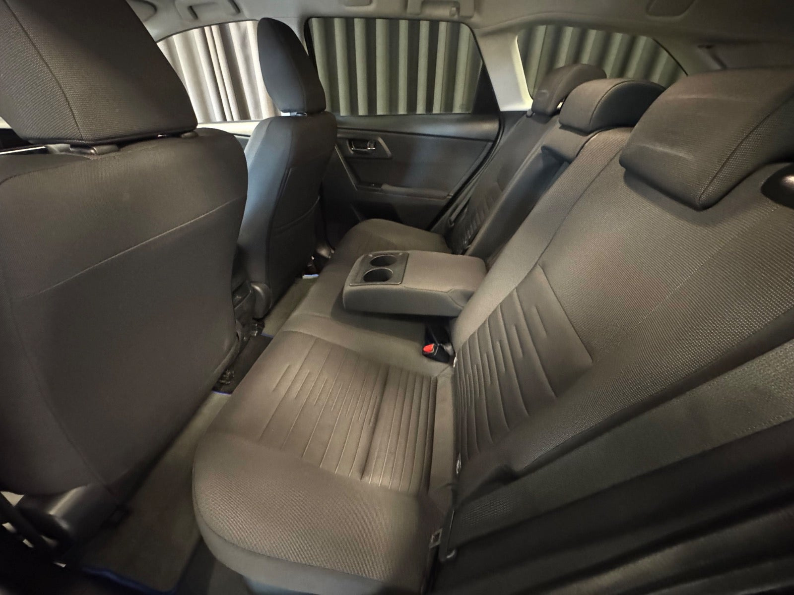 Sort Toyota Auris fra 2015