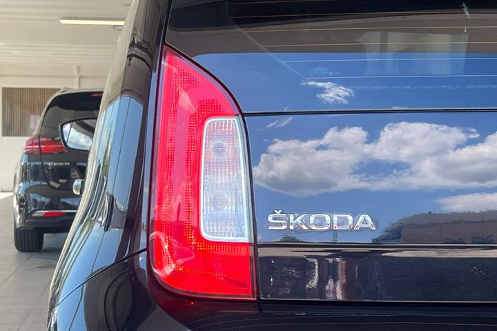 Sort Skoda Citigo fra 2016