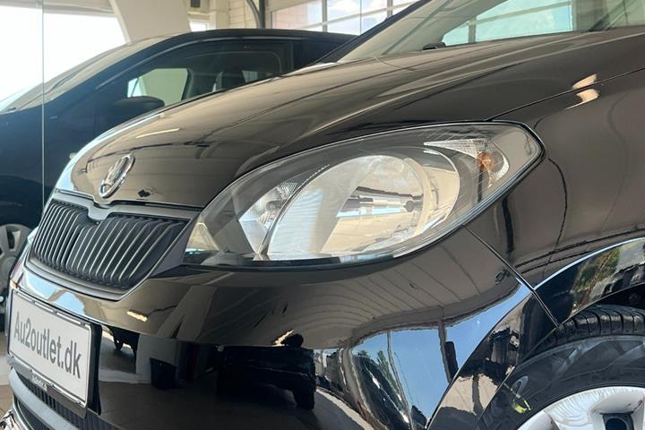 Sort Skoda Citigo fra 2016