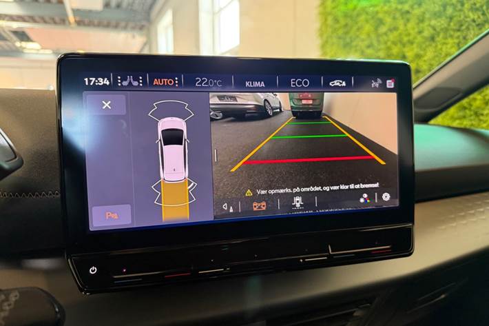 Grå Cupra Born fra 2023