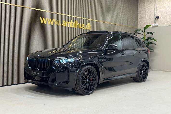 Sort BMW X5 fra 2025
