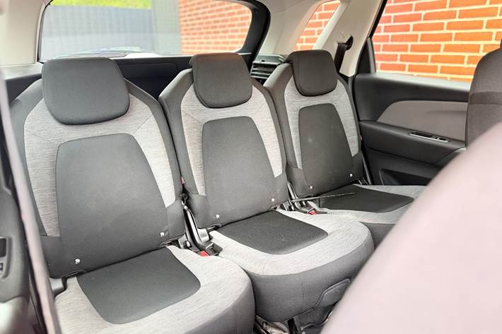Grå Citroën C4 Picasso fra 2017