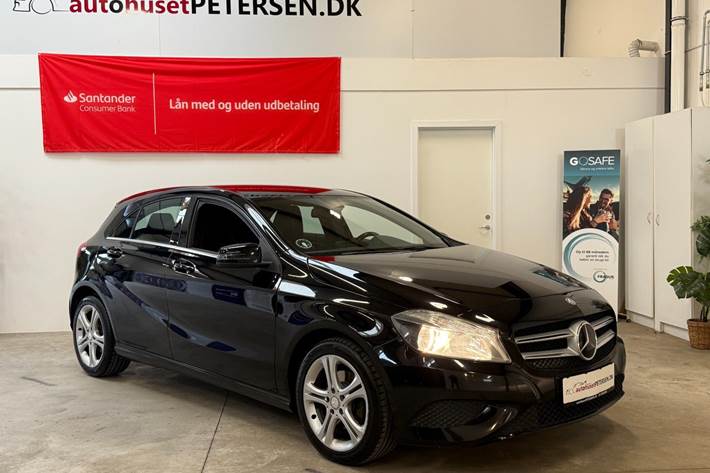 Sort Mercedes A200 fra 2013