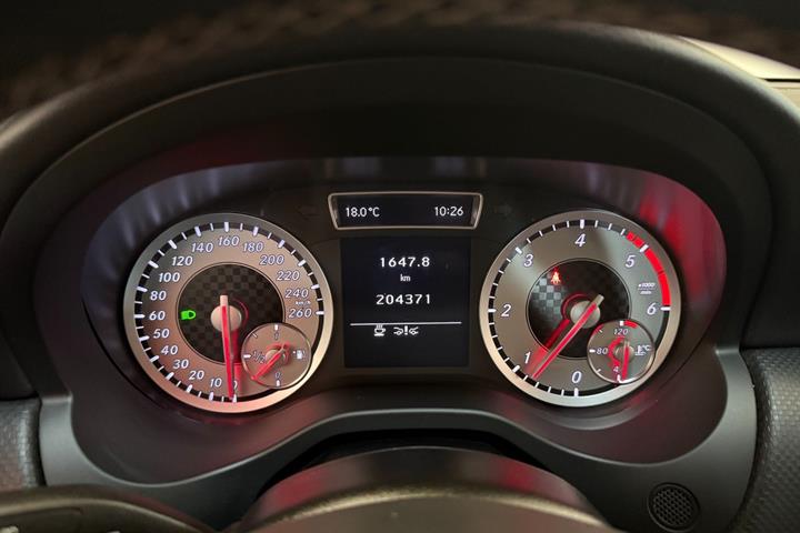 Sort Mercedes A200 fra 2013