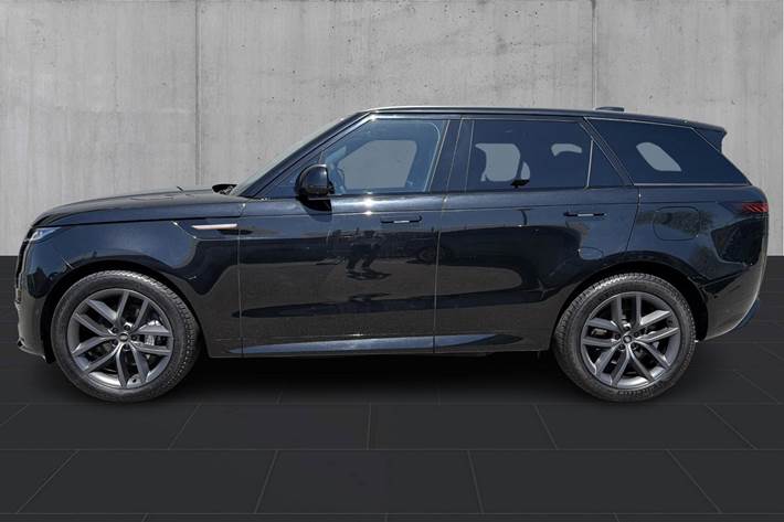 Sort Land Rover Range Rover sport fra 2025