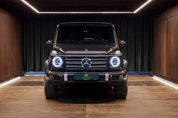 Brun Mercedes G500 fra 2019