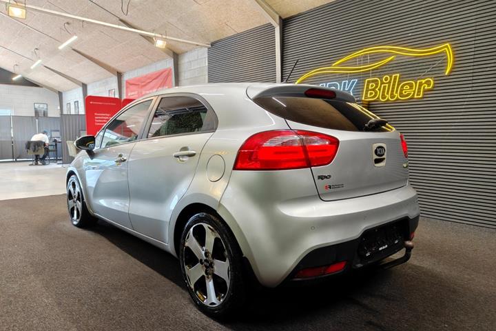 undefined Kia Rio fra 2012