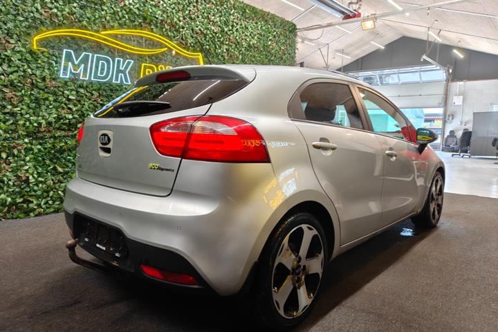 undefined Kia Rio fra 2012