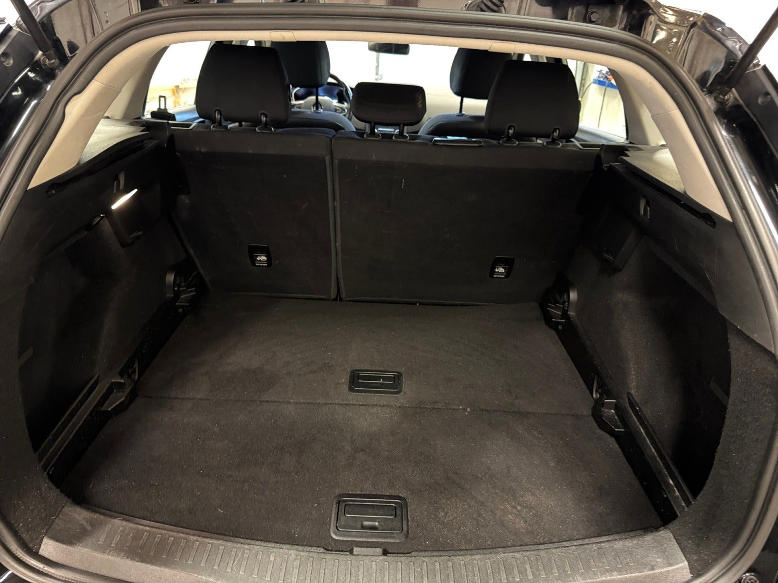Sort Renault Megane IV fra 2017
