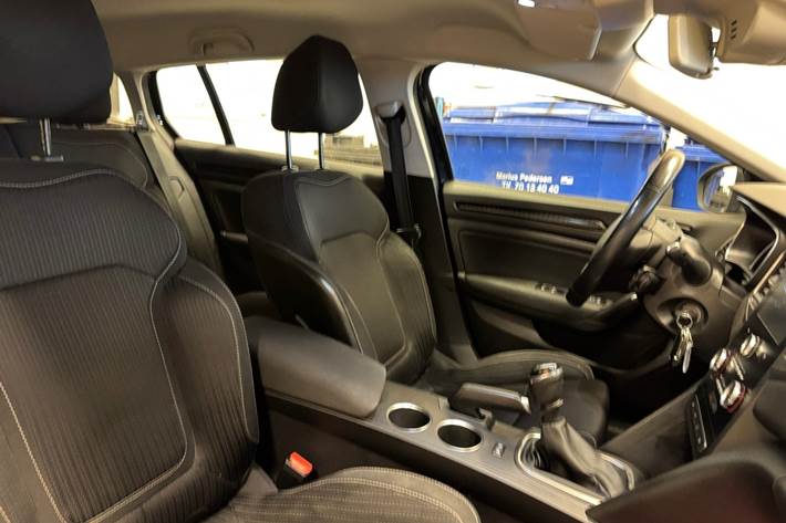 Sort Renault Megane IV fra 2017