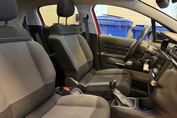 Rød Citroën C3 fra 2019