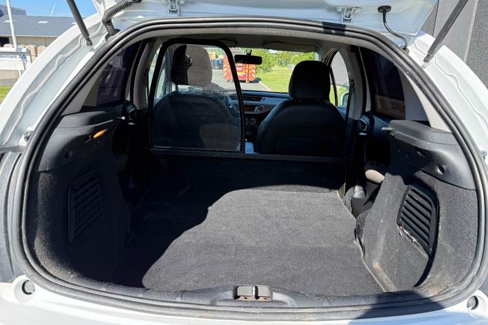 Hvid Citroën C3 fra 2015